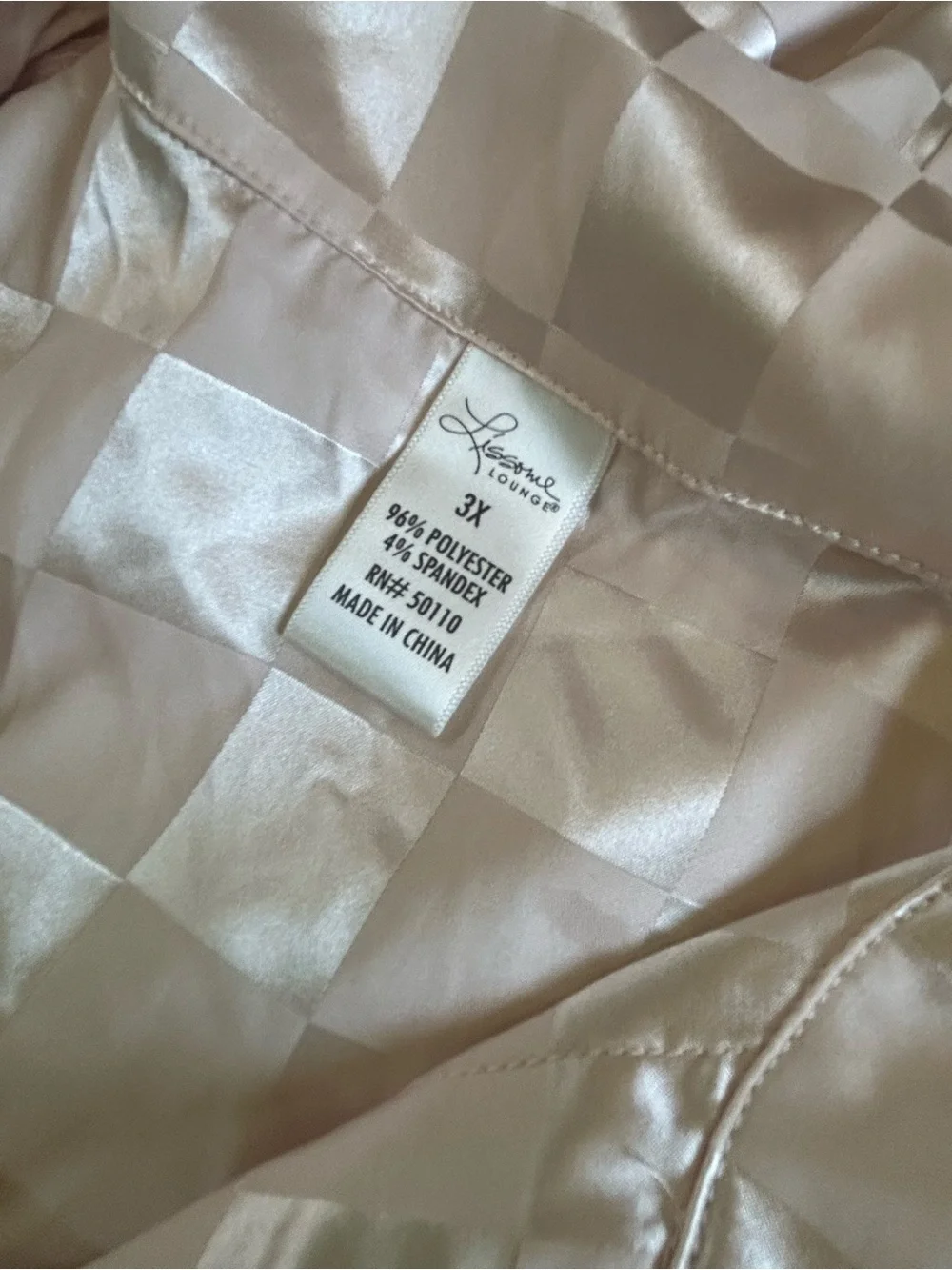 Silky Checker Satin Pajama Set in Pale Pink